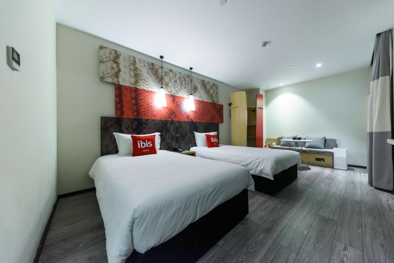 Ibis Shanghai Changshou Road Hotel المظهر الخارجي الصورة
