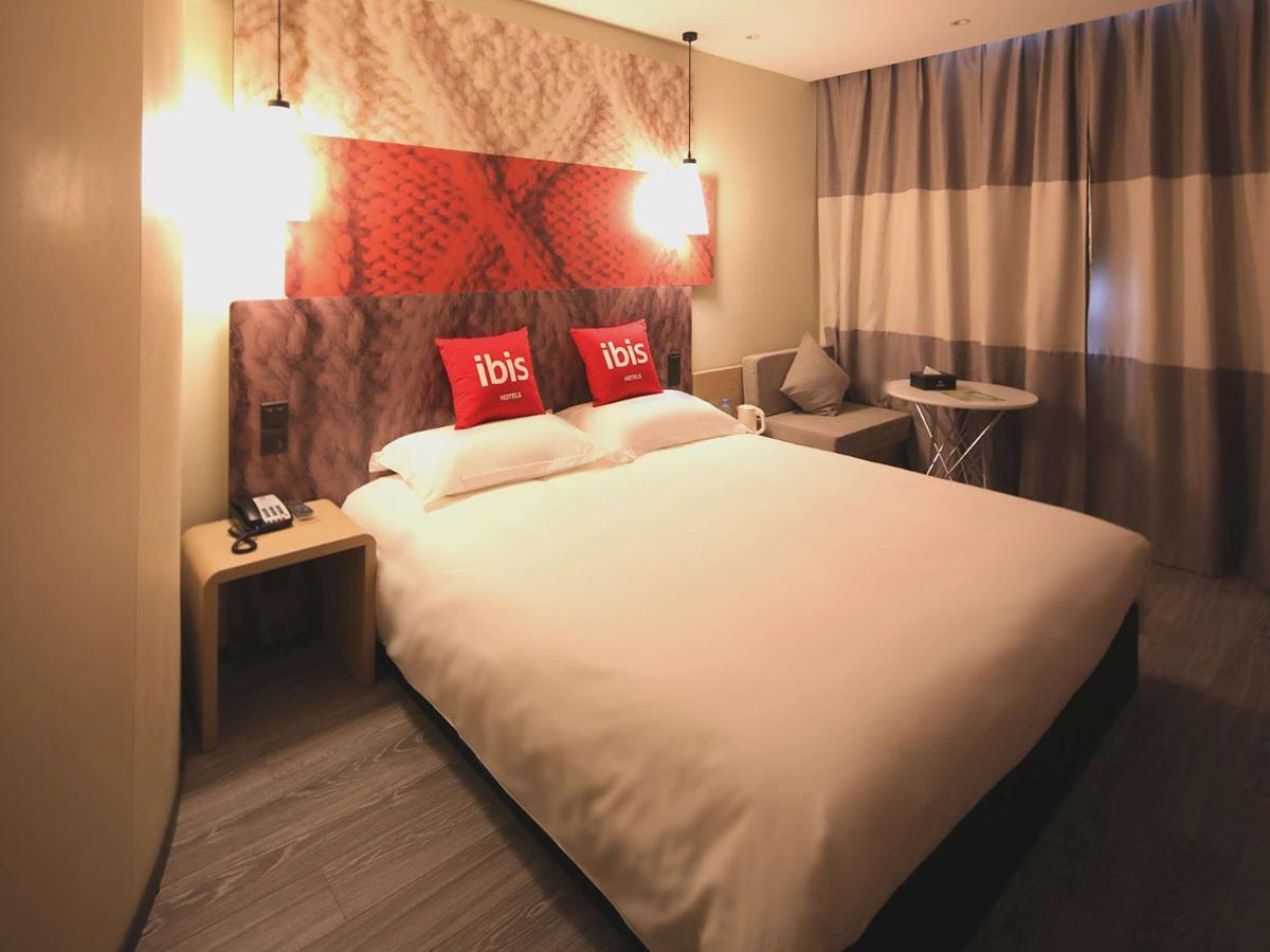 Ibis Shanghai Changshou Road Hotel المظهر الخارجي الصورة