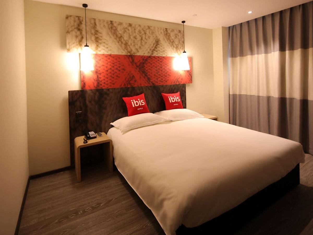 Ibis Shanghai Changshou Road Hotel المظهر الخارجي الصورة