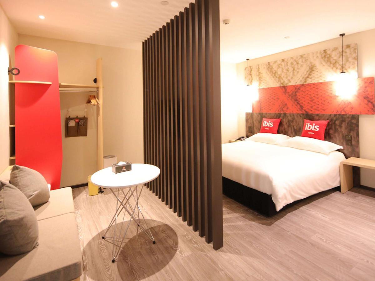 Ibis Shanghai Changshou Road Hotel المظهر الخارجي الصورة